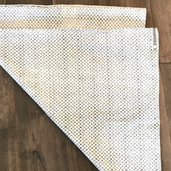 Lululemon Vinyasa Scarf Dottie Eyelet White/Black - Picture 4 of 7